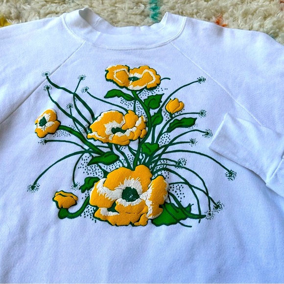 Vintage Tops - Vintage 70s 80s Floral Crewneck Sweatshirt Signal Tag